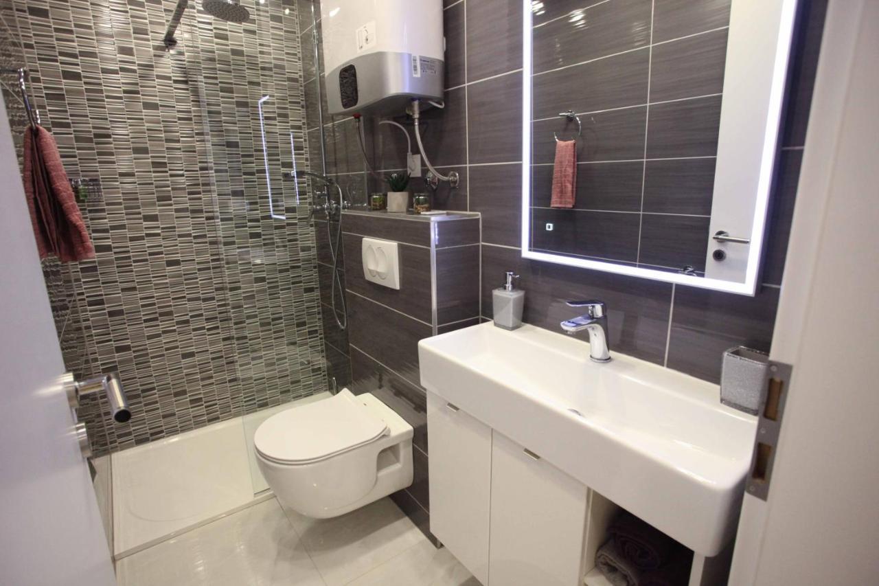 New Split Central Apartments Jakov & Niko ภายนอก รูปภาพ