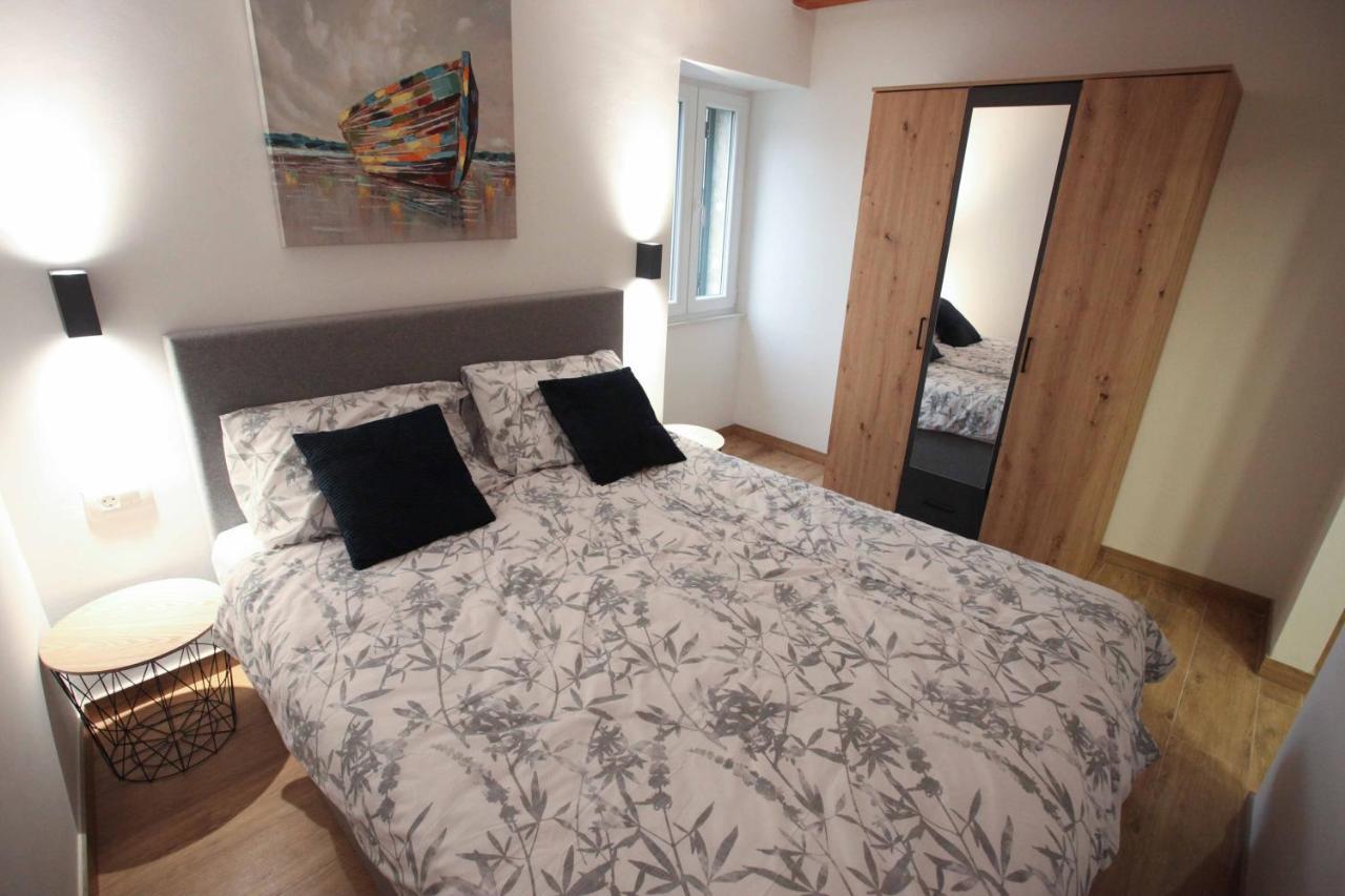 New Split Central Apartments Jakov & Niko ภายนอก รูปภาพ